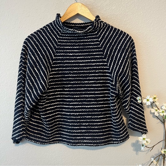 Zara Navy Cropped Sweater M - Picture 1 of 3